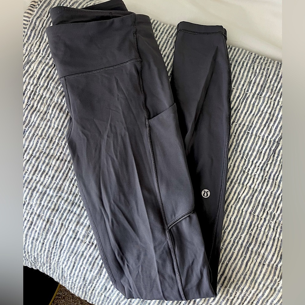 LULULEMON GREY LEGGINGS